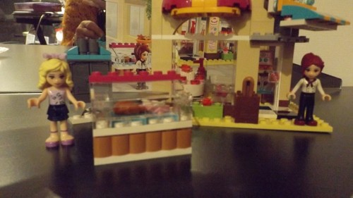 Lego friends heartlake - friends,